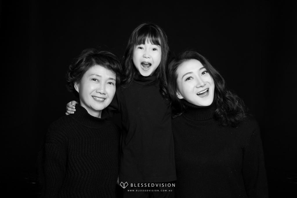 Studio Photography family baby newborn portrait photography Blessed Vision 人像摄影 宝宝照 棚拍 孕妇照 中国风 (1 of 29)